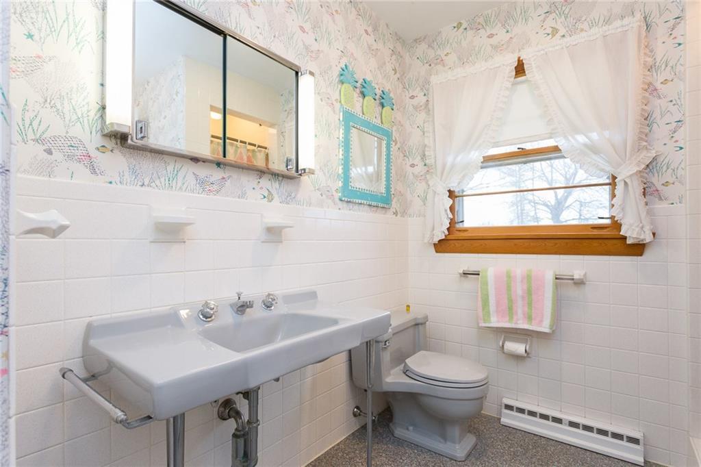 77 Beech Ridge Road York, ME 03909 - Photo 14 of 33 Photo
