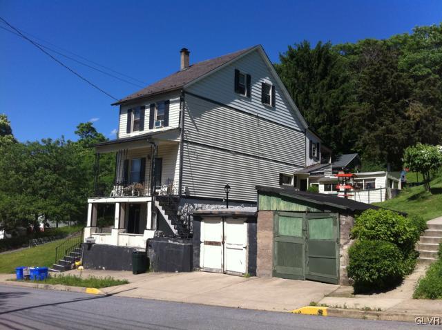 705 Ridge Street Bethlehem, PA 18015 - Photo 4 of 14 Gallery Image 4