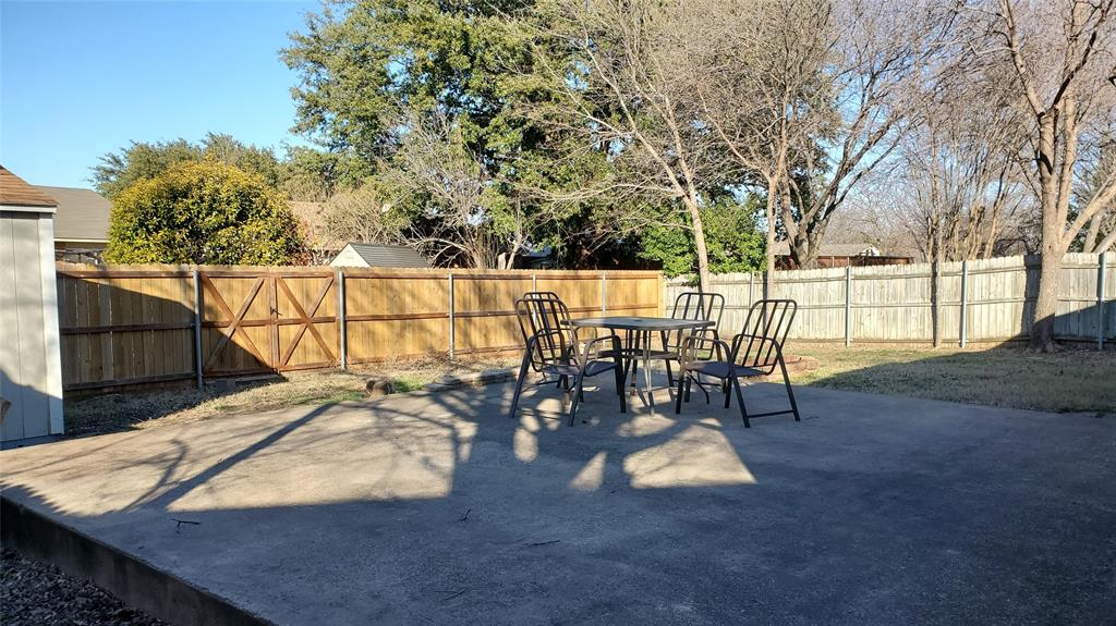 5724 Phelps Street The Colony, TX 75056 - Photo 9 of 11 a view of outdoor space with seating