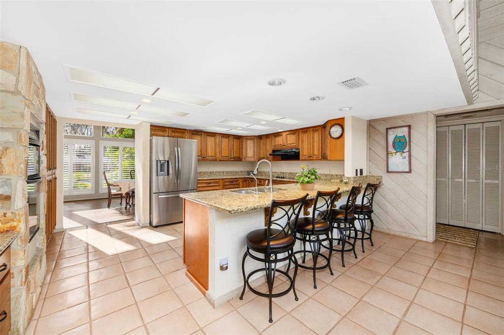 6519 Southwest 37th Way Gainesville, FL 32608 - Photo 14 of 51