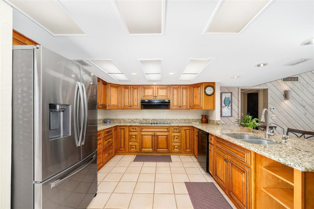 6519 Southwest 37th Way Gainesville, FL 32608 - Photo 16 of 51