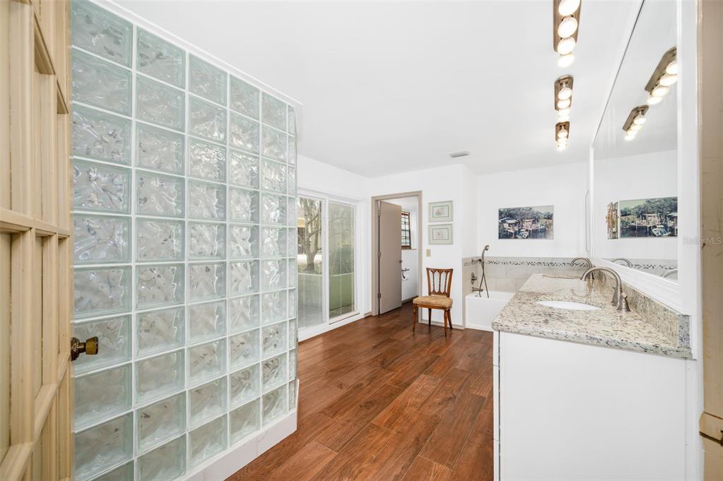 6519 Southwest 37th Way Gainesville, FL 32608 - Photo 29 of 51