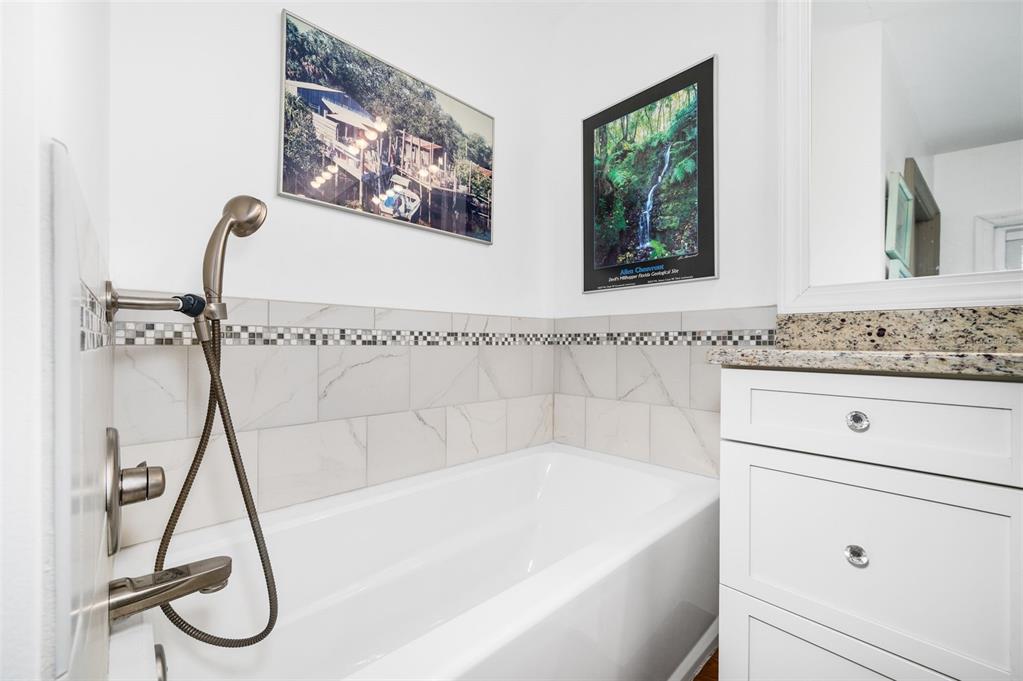 6519 Southwest 37th Way Gainesville, FL 32608 - Photo 33 of 51