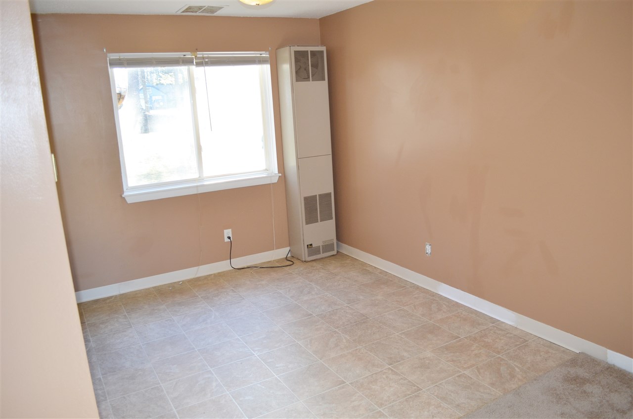 616 Portland Street, Unit 3 Rochester, NH 03867 - Photo 6 of 22