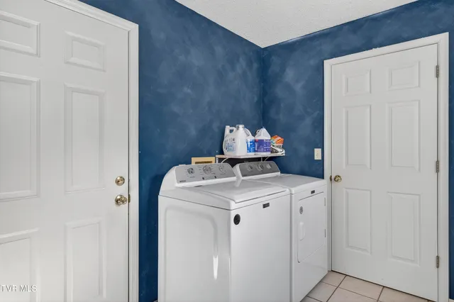 $324,900 | 18403 Ironwood Loop, Abingdon, VA 24210