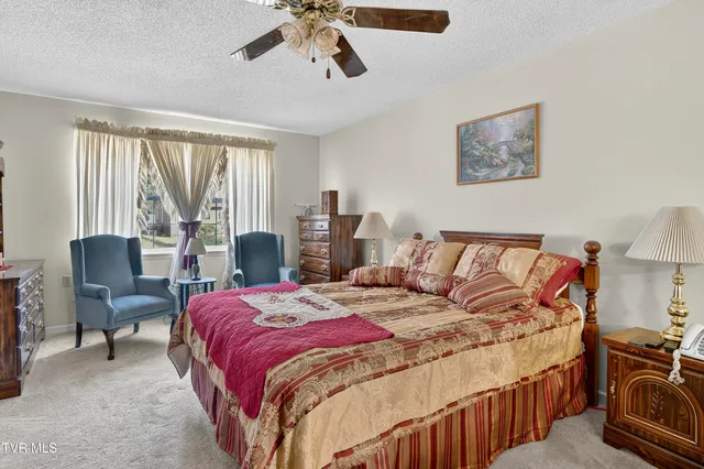 $324,900 | 18403 Ironwood Loop, Abingdon, VA 24210