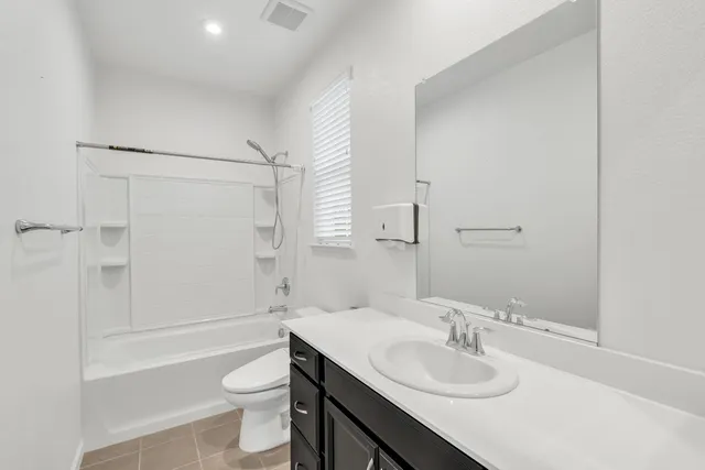 $858,000 | 10398 Costa Nova Circle, Elk Grove, CA 95757