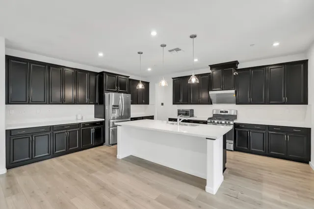 $858,000 | 10398 Costa Nova Circle, Elk Grove, CA 95757