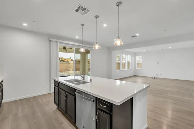 $858,000 | 10398 Costa Nova Circle, Elk Grove, CA 95757