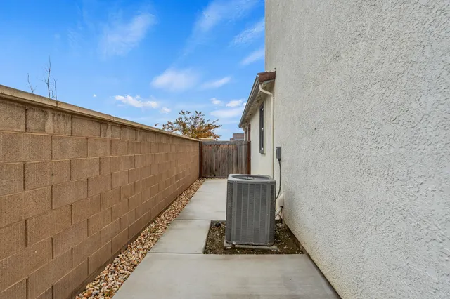 $858,000 | 10398 Costa Nova Circle, Elk Grove, CA 95757