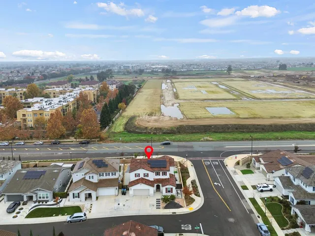 $858,000 | 10398 Costa Nova Circle, Elk Grove, CA 95757