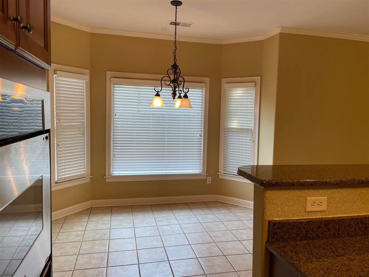 819 Deep Woods Road Collierville, TN 38017 - Photo 9 of 24