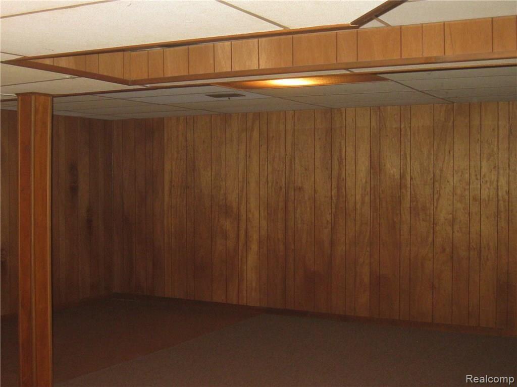 7251 Rattalee Lake Road Clarkston, MI 48348 - Photo 35 of 80 IMG_7009.JPG