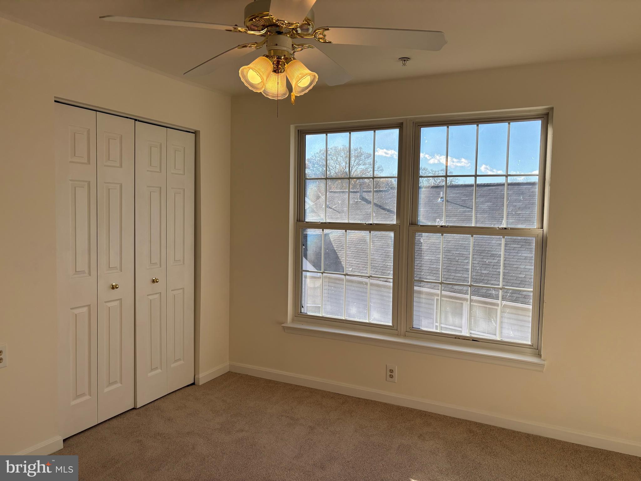 7403 Berryleaf Drive Laurel, MD 20707 - Photo 10 of 17 an empty room with a window