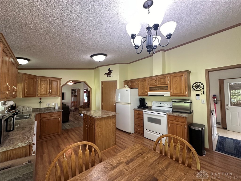 1503 Thomas Road New Paris, OH 45347 - Photo 11 of 65 Gallery Image 11
