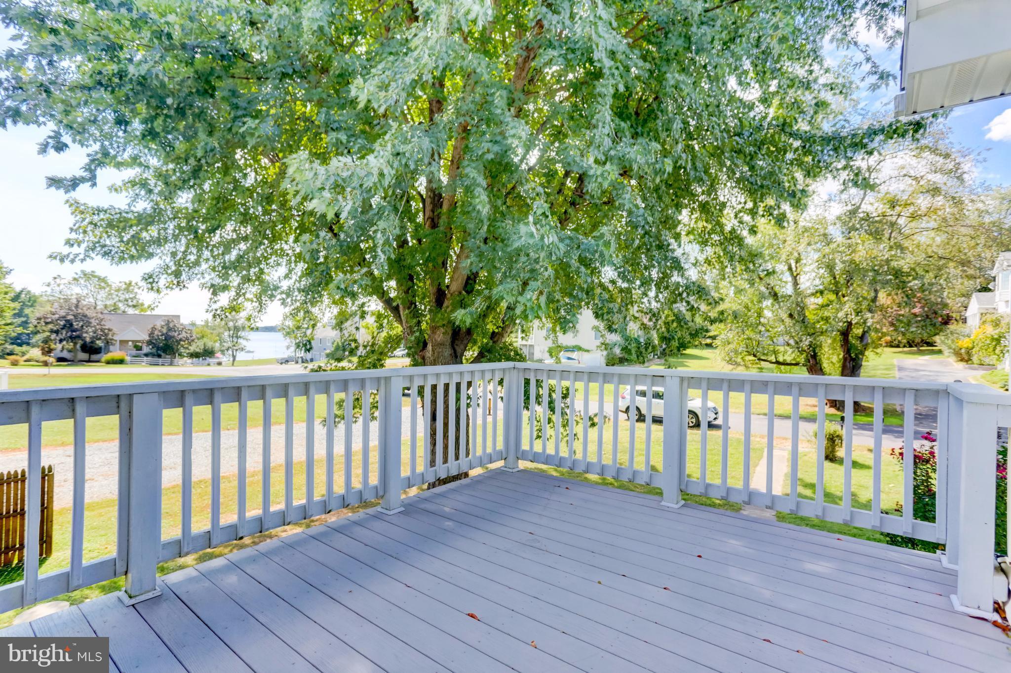 64 Racine Road North East, MD 21901 - Photo 19 of 30 Upper Level Deck