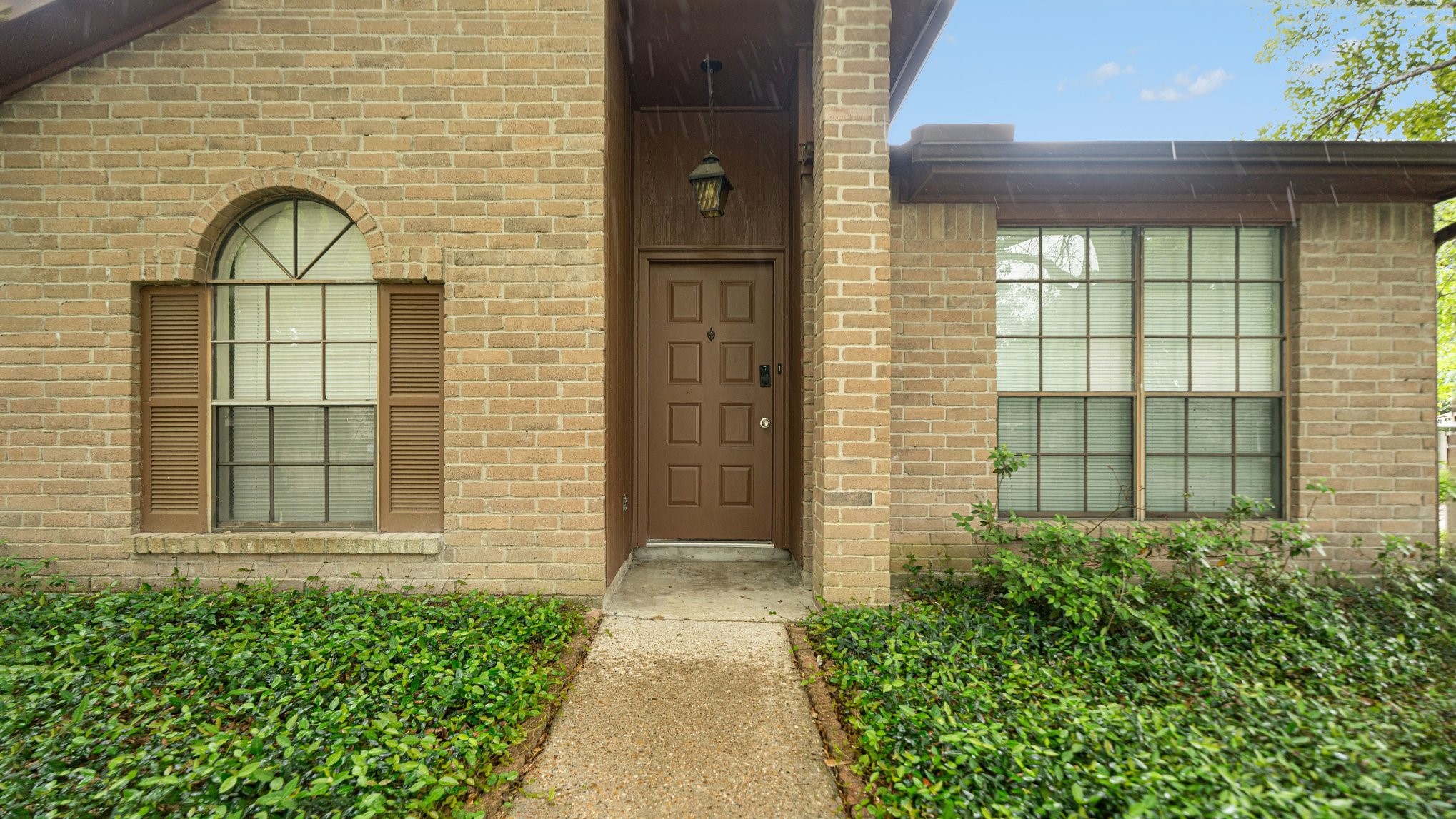 2702 Meandering Trail Houston, TX 77339 - Photo 3 of 19