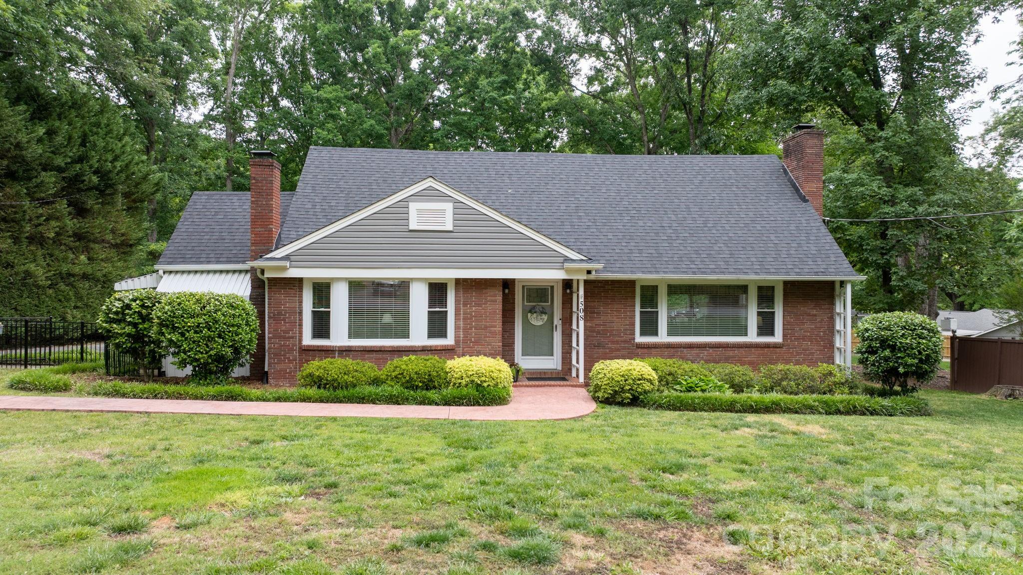 508 2nd Avenue Northeast Conover, NC 28613 - Photo 1 of 44