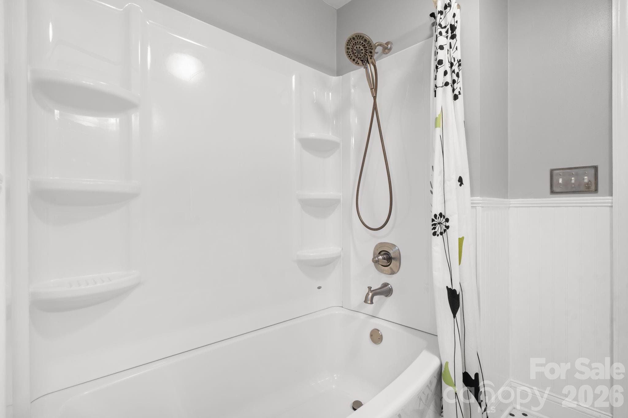 508 2nd Avenue Northeast Conover, NC 28613 - Photo 15 of 44