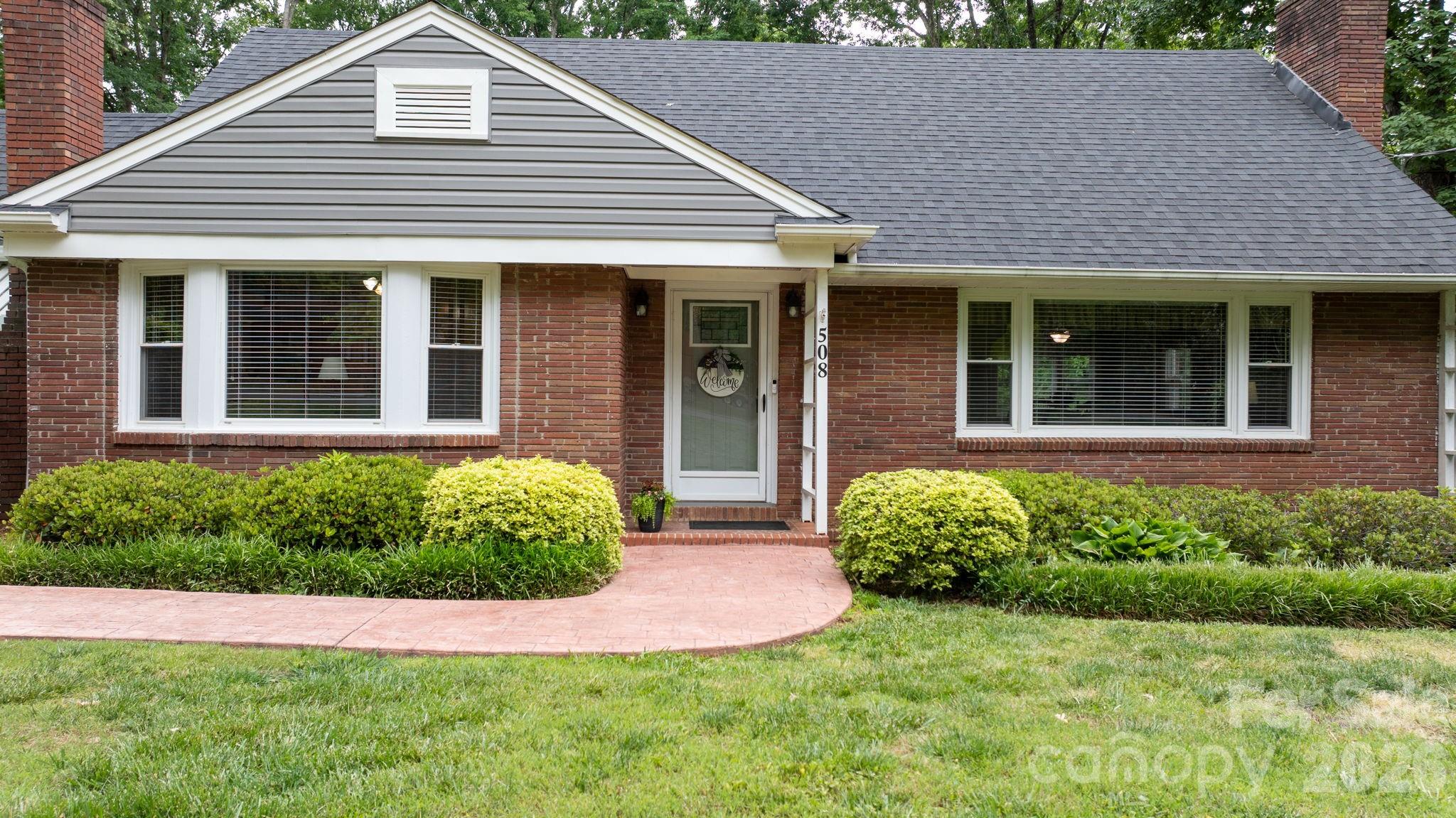 508 2nd Avenue Northeast Conover, NC 28613 - Photo 33 of 44