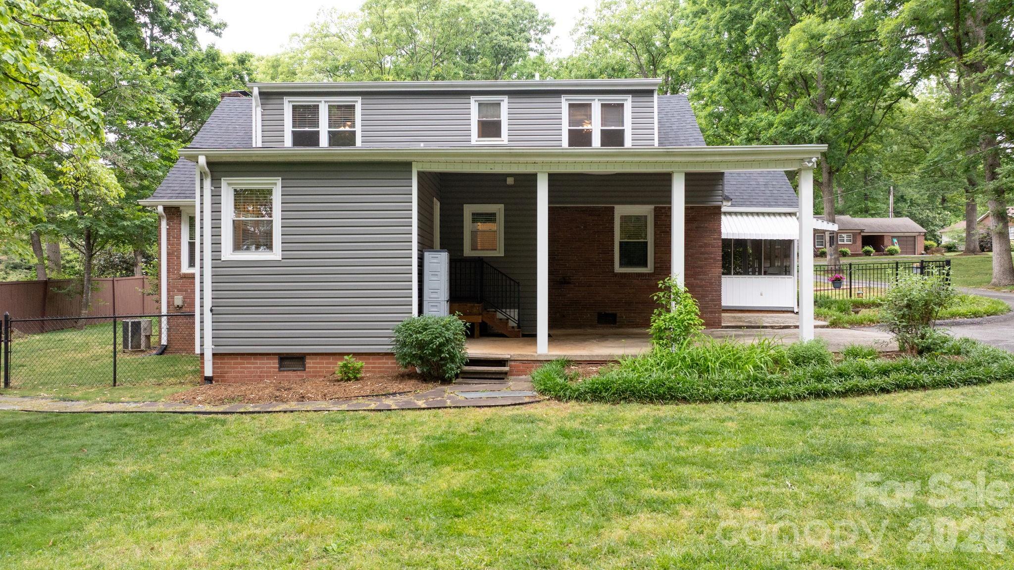 508 2nd Avenue Northeast Conover, NC 28613 - Photo 38 of 44