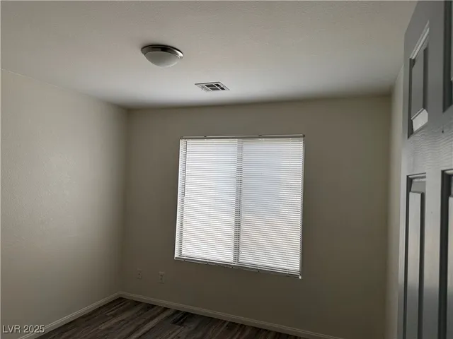 $2,400 | 4529 Gracemont Avenue, Las Vegas, NV 89139