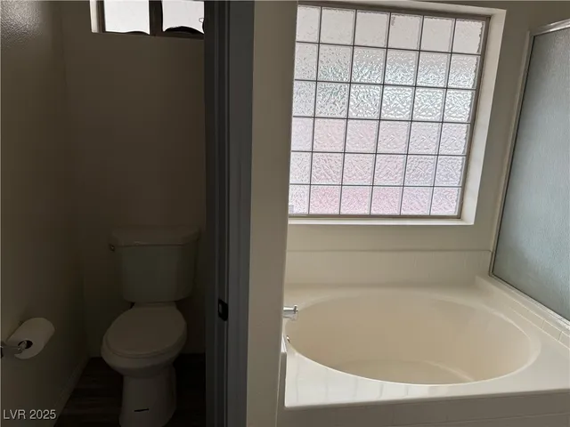 $2,400 | 4529 Gracemont Avenue, Las Vegas, NV 89139