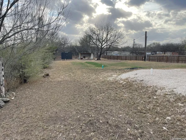 $1,300 | 13510 Elm Forrest, San Antonio, TX 78253