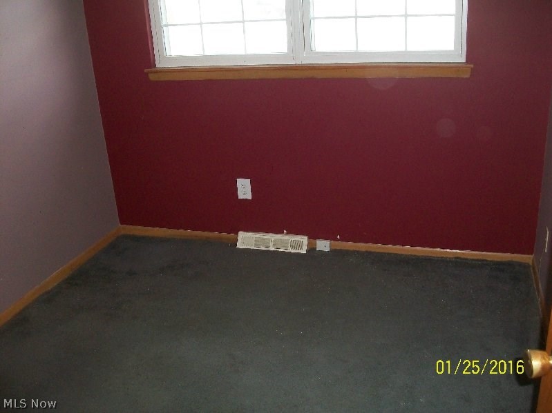 511 Spring Road Cleveland, OH 44109 - Photo 3 of 7 Gallery Image 3
