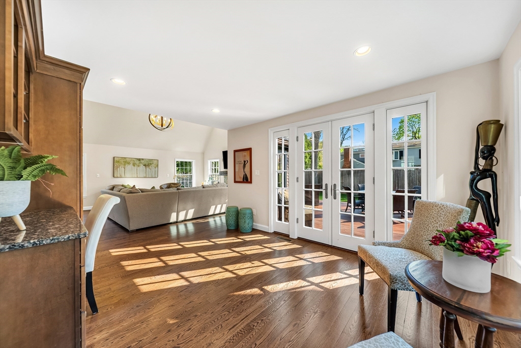 28 Emerson Road Wellesley, MA 02481 - Photo 7 of 21