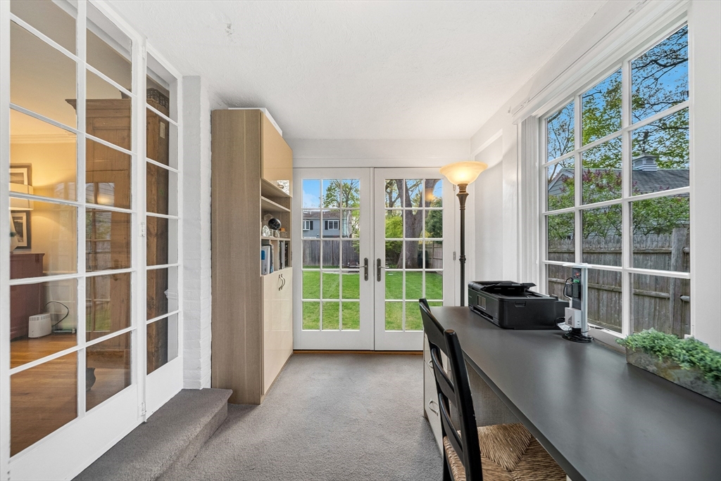 28 Emerson Road Wellesley, MA 02481 - Photo 10 of 21