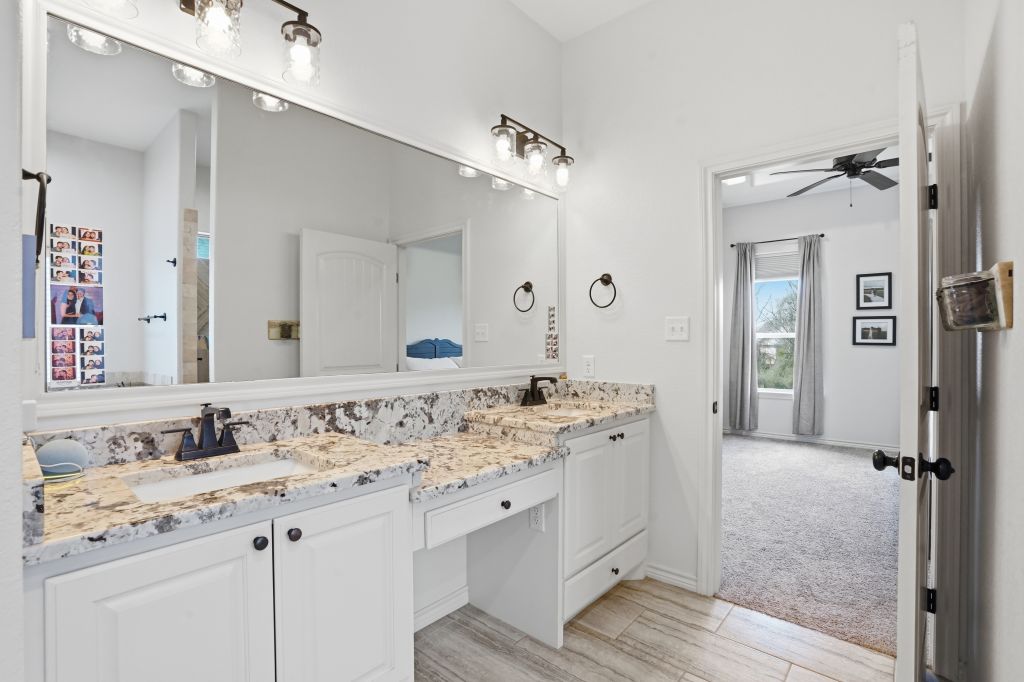 3516 Foxcroft Path Bryan, TX 77808 - Photo 26 of 39