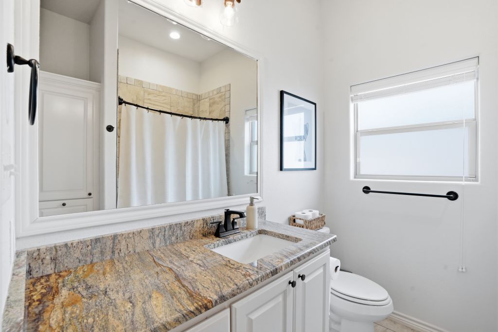 3516 Foxcroft Path Bryan, TX 77808 - Photo 10 of 39