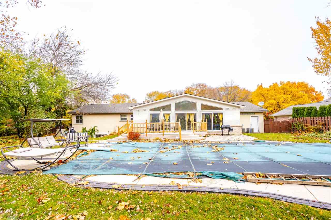 1131 North Renaud Road Grosse Pointe Woods, MI 48236 - Photo 39 of 46