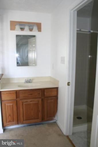 302 Ridgecrest Court Stafford, VA 22554 - Photo 14 of 18 Master Bath