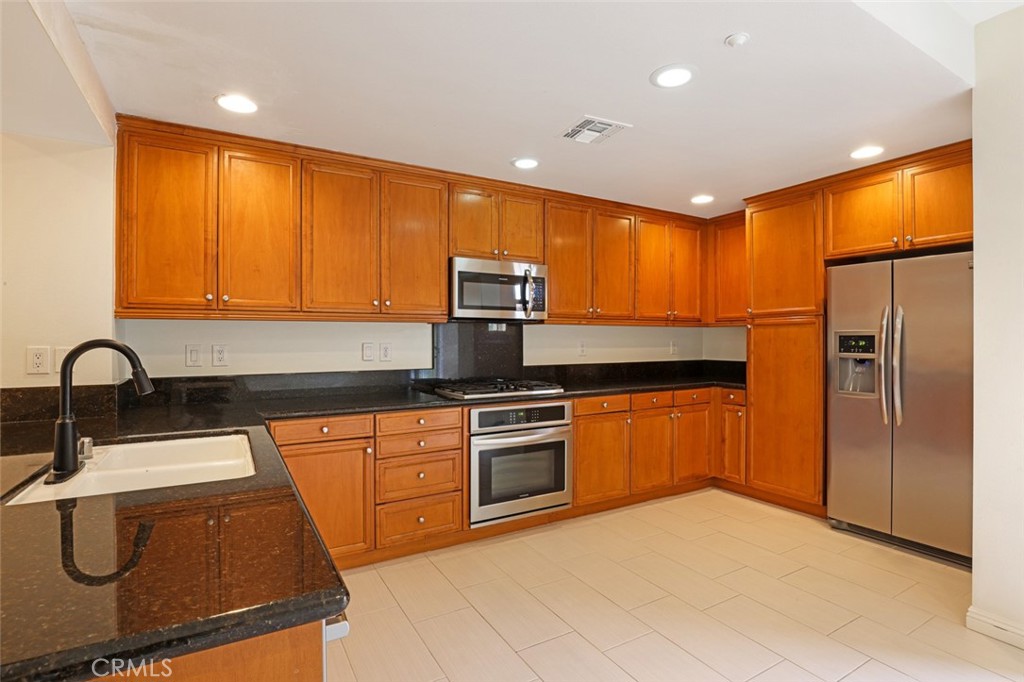 20 Paseo Del Rey San Clemente, CA 92673 - Photo 8 of 22