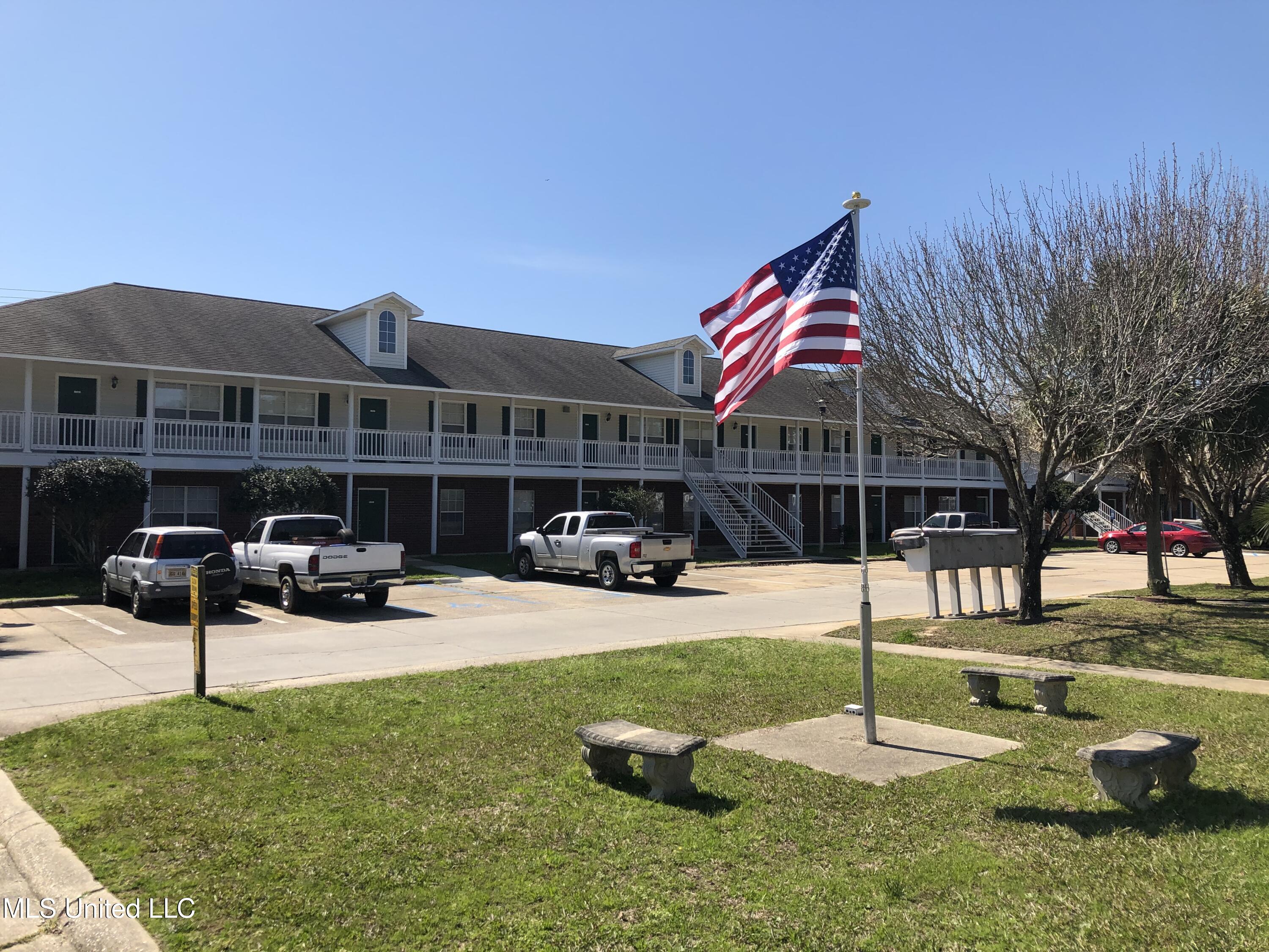 5080 Gautier Vancleave Road, Unit C11 Gautier, MS 39553 - Photo 22 of 25 IMG_1768