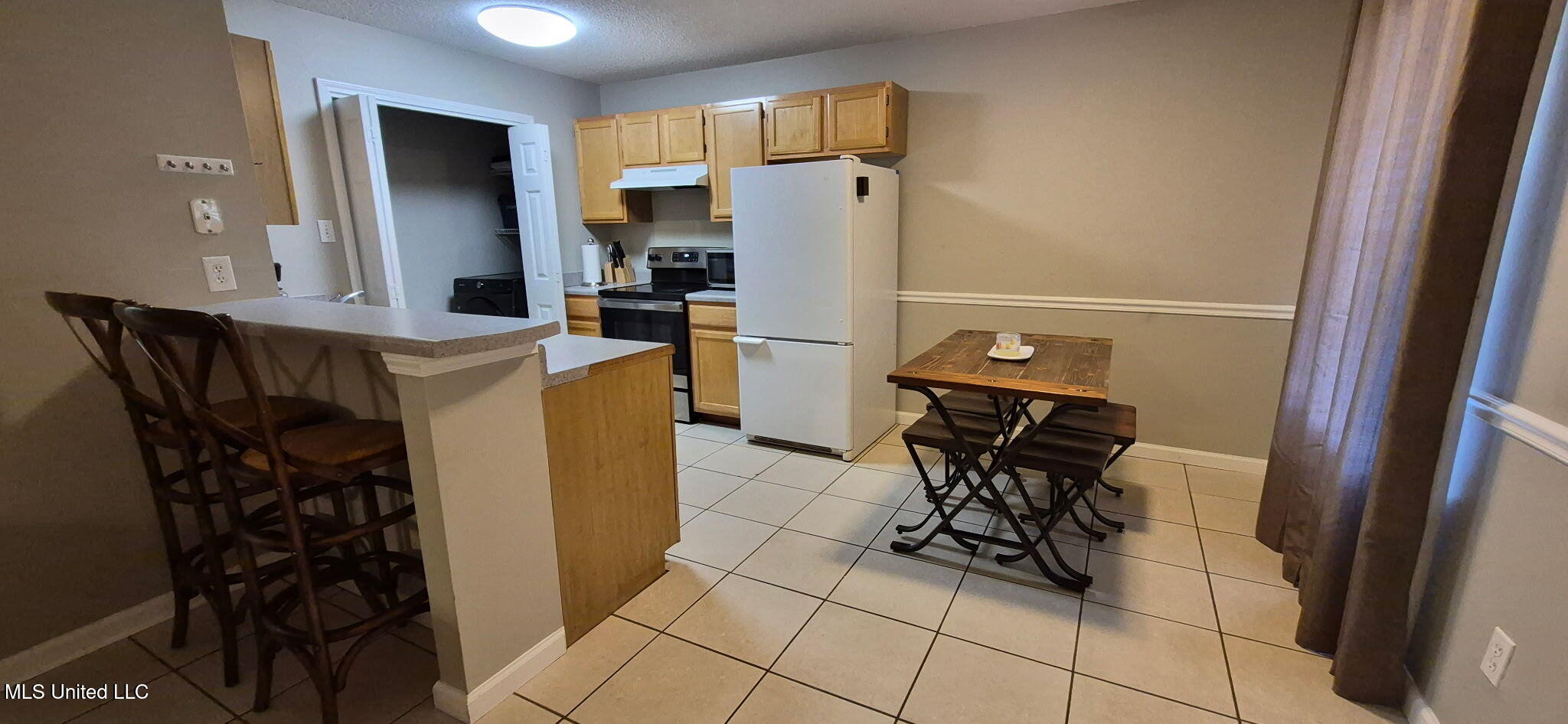 5080 Gautier Vancleave Road, Unit C11 Gautier, MS 39553 - Photo 6 of 25 430201692579848160