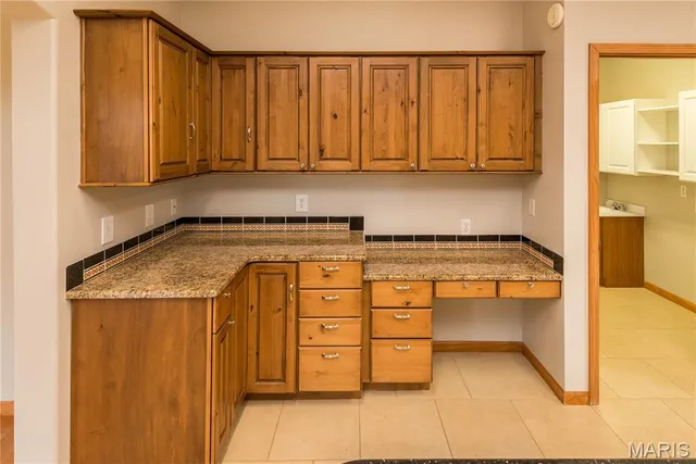 $590,000 | 5310 Tebbetts View Drive, Tebbetts, MO 65080