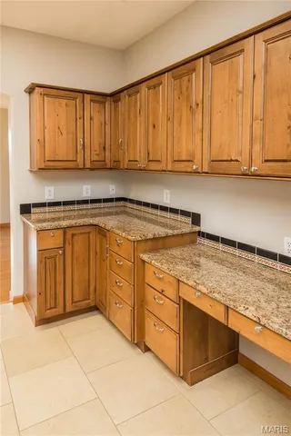 $590,000 | 5310 Tebbetts View Drive, Tebbetts, MO 65080