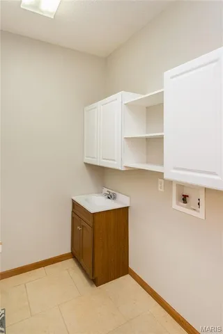 $590,000 | 5310 Tebbetts View Drive, Tebbetts, MO 65080