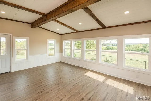 $590,000 | 5310 Tebbetts View Drive, Tebbetts, MO 65080