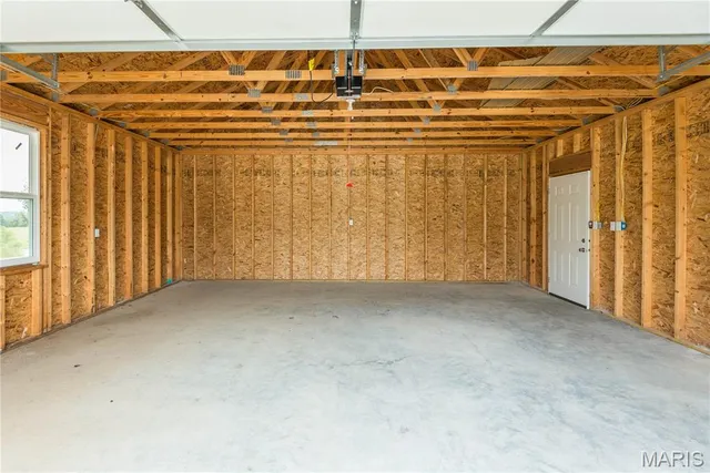 $590,000 | 5310 Tebbetts View Drive, Tebbetts, MO 65080