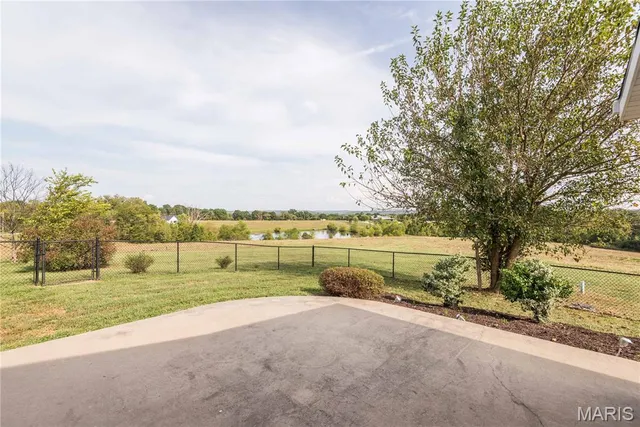 $590,000 | 5310 Tebbetts View Drive, Tebbetts, MO 65080