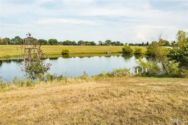 $590,000 | 5310 Tebbetts View Drive, Tebbetts, MO 65080