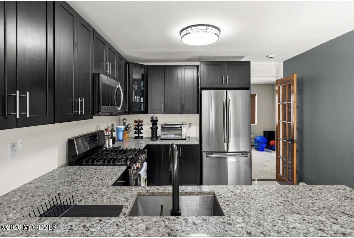 806 West Ridge Mews, Unit 806 Wood-Ridge, NJ 07075 - Photo 14 of 29 IMG_6457