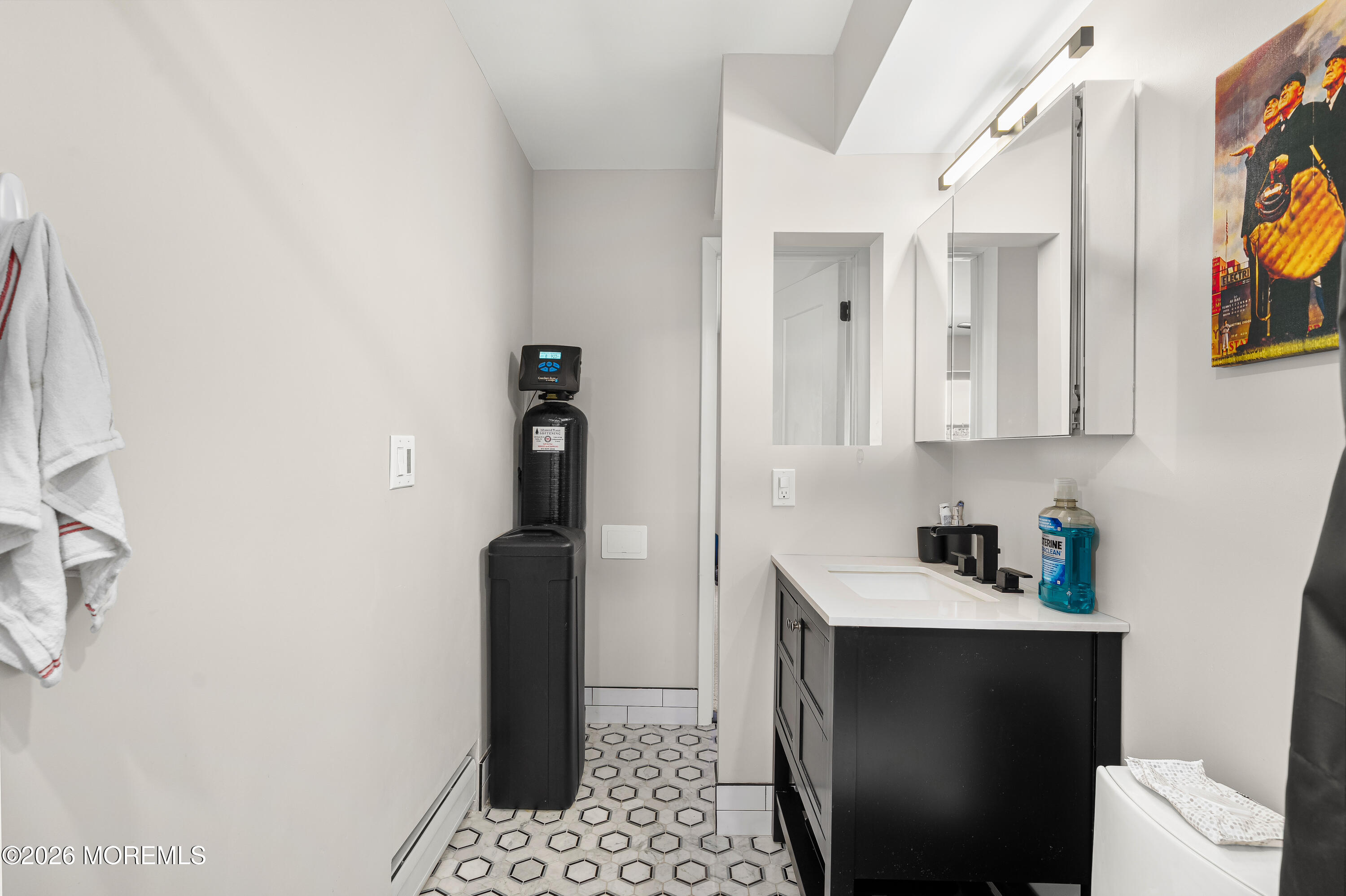 806 West Ridge Mews, Unit 806 Wood-Ridge, NJ 07075 - Photo 18 of 29 806 W Ridge Mews Woodridge - Interior-32