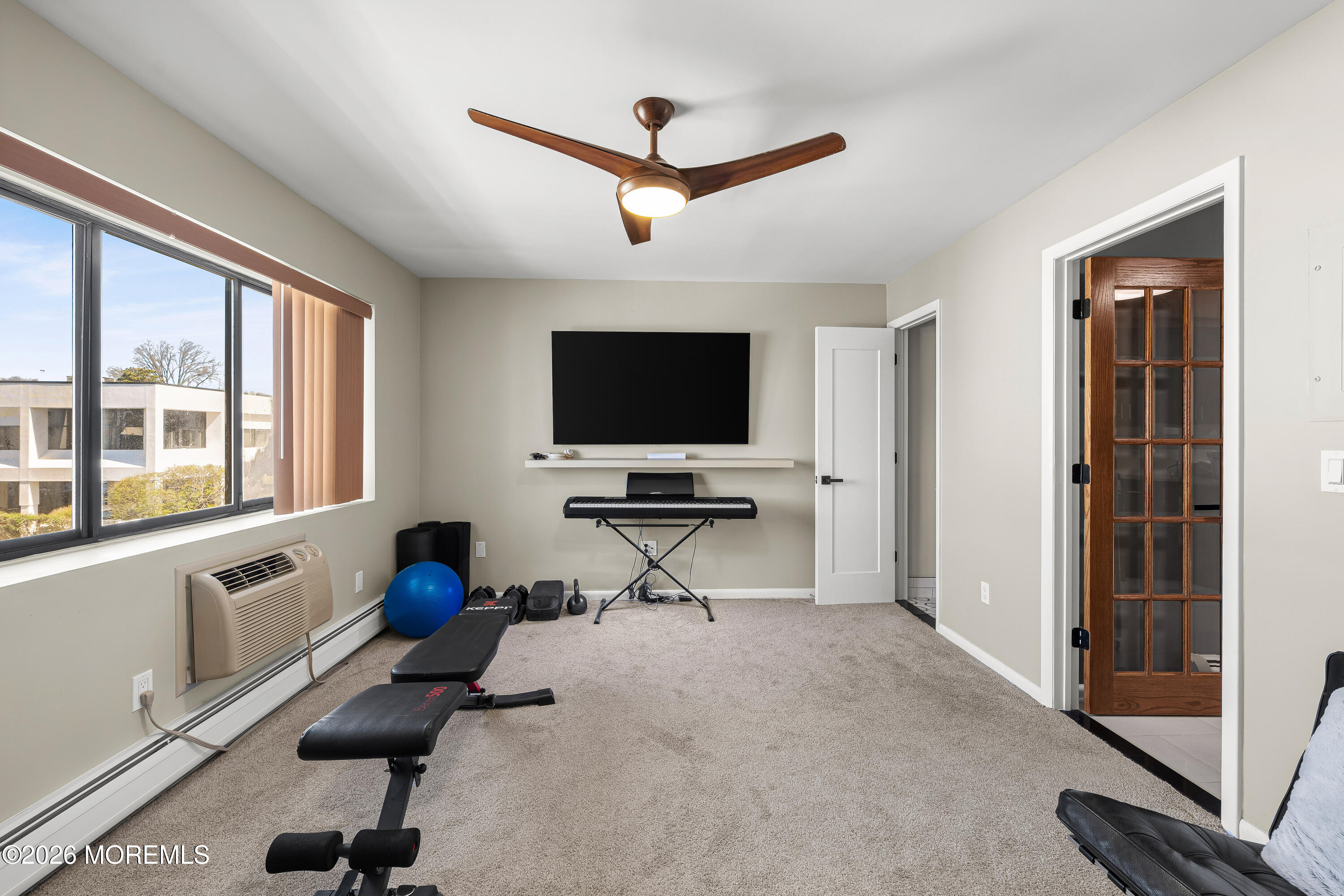 806 West Ridge Mews, Unit 806 Wood-Ridge, NJ 07075 - Photo 19 of 29 806 W Ridge Mews Woodridge - Interior-2