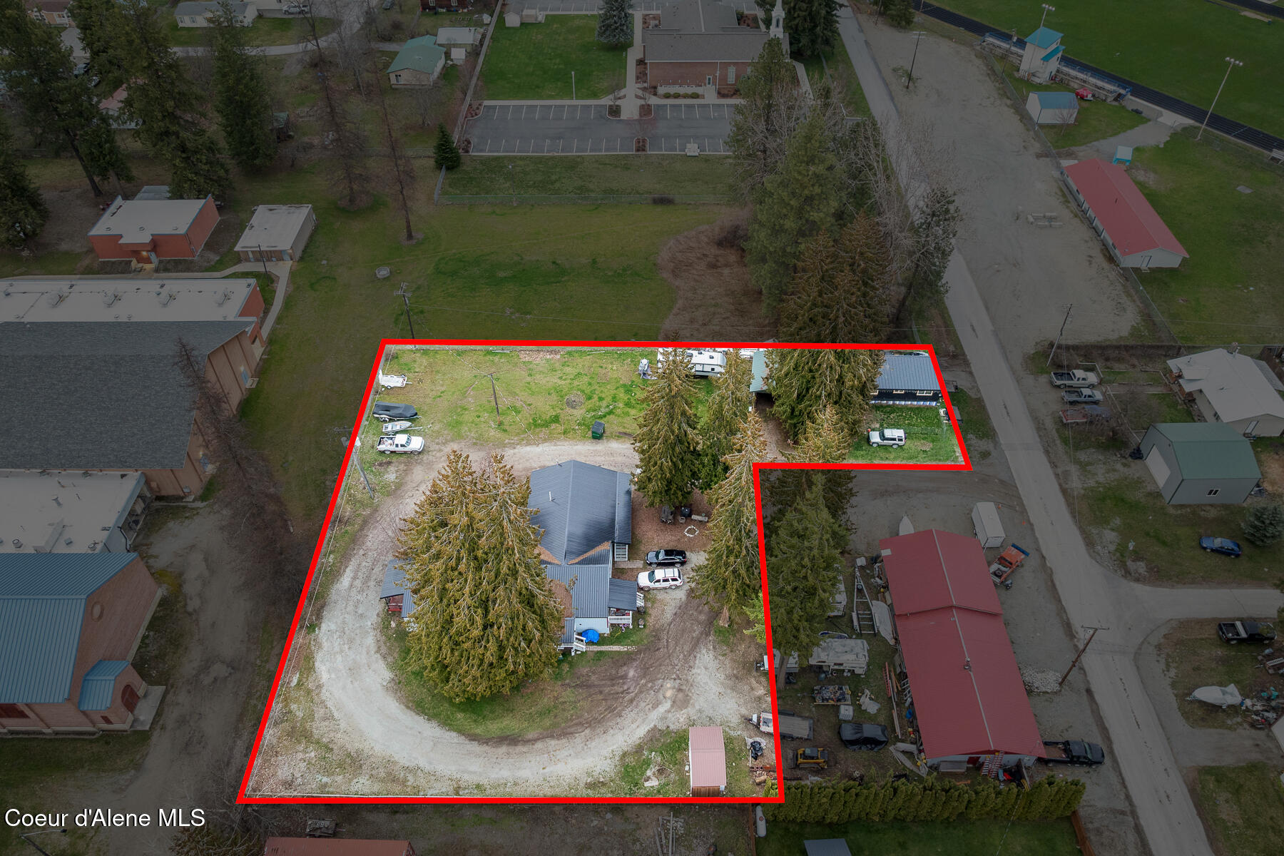 517 Stephen Street Clark Fork, ID 83811 - Photo 33 of 44 Aerial_517NStephenSt-4_Outlined-1