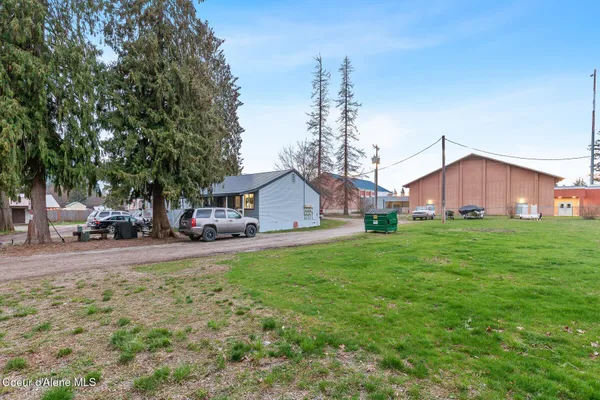 $650,000 | 517 Stephen Street, Clark Fork, ID 83811